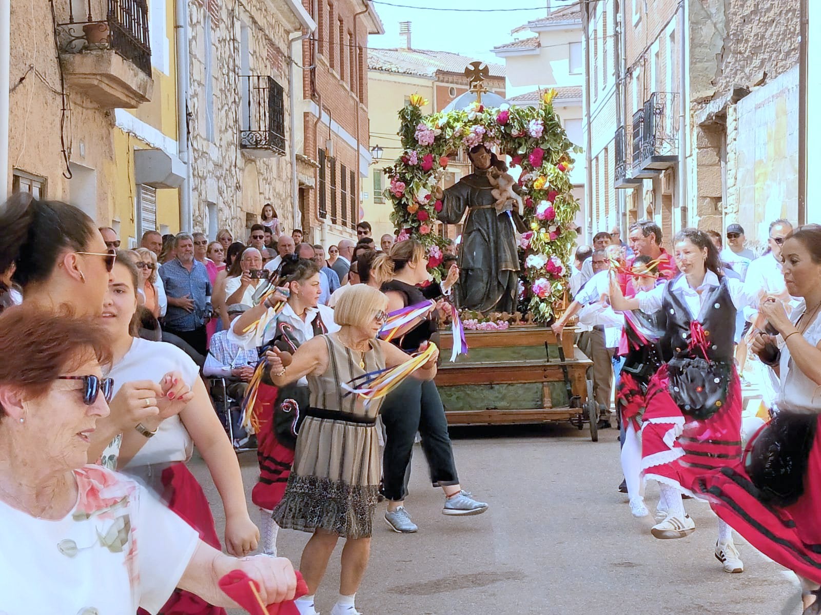 La localidad cerrateña disfruta de unas animadas Fiestas Patronales