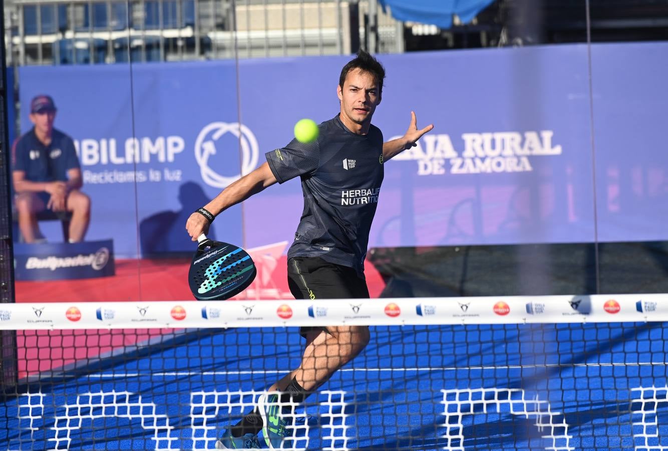 Fotos: Arranca en la Plaza Mayor el Valladolid Máster Caja Rural de Zamora Trofeo Recoletas