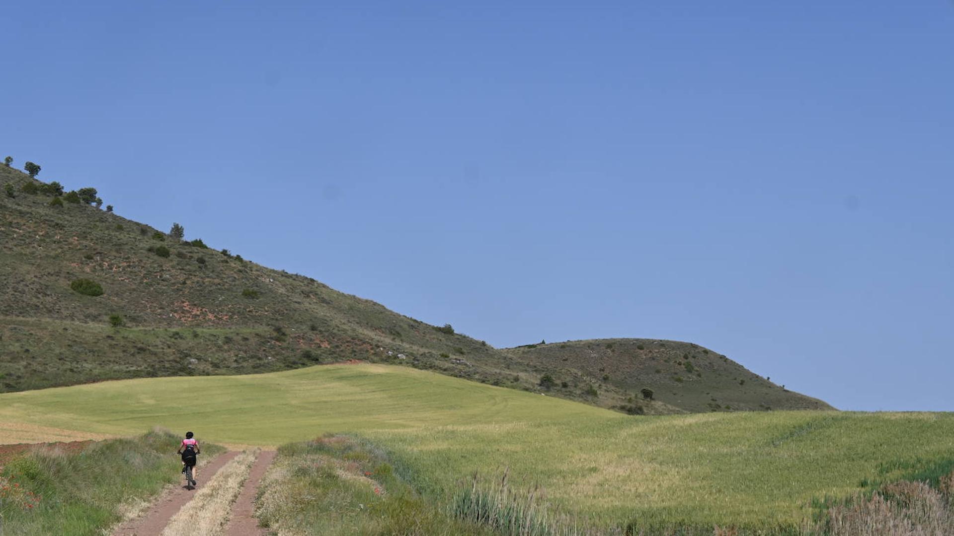 El Camino del Cid en bici | Sigüenza - Checa : Cuestas, toros y una bañera