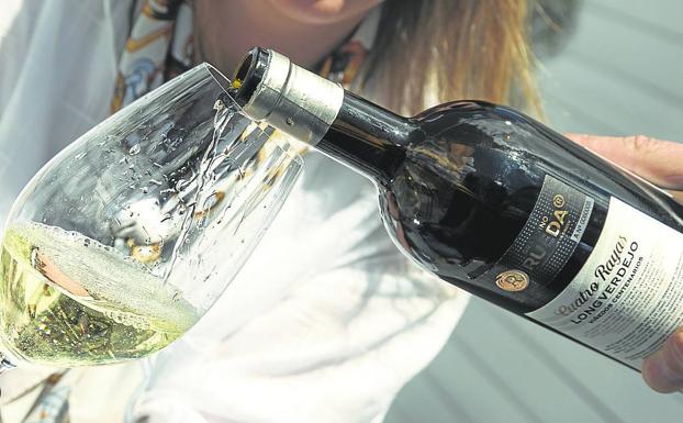 Cuatro Rayas Longverdejo: el primer Gran Vino de Rueda, a la vanguardia de la calidad