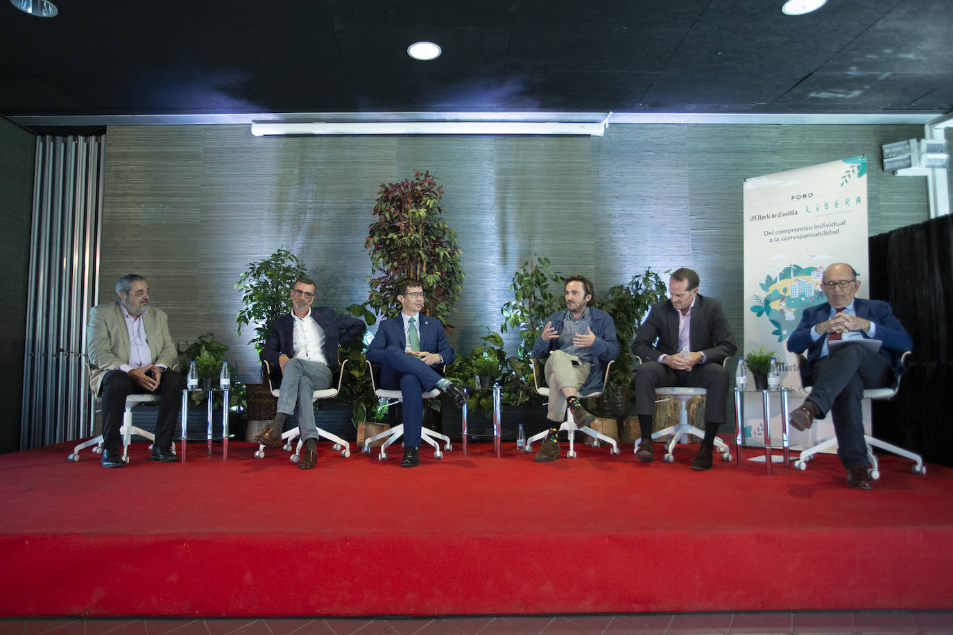 Fotos: La mesa redonda sobre gestión de residuos y la basuraleza, en imágenes
