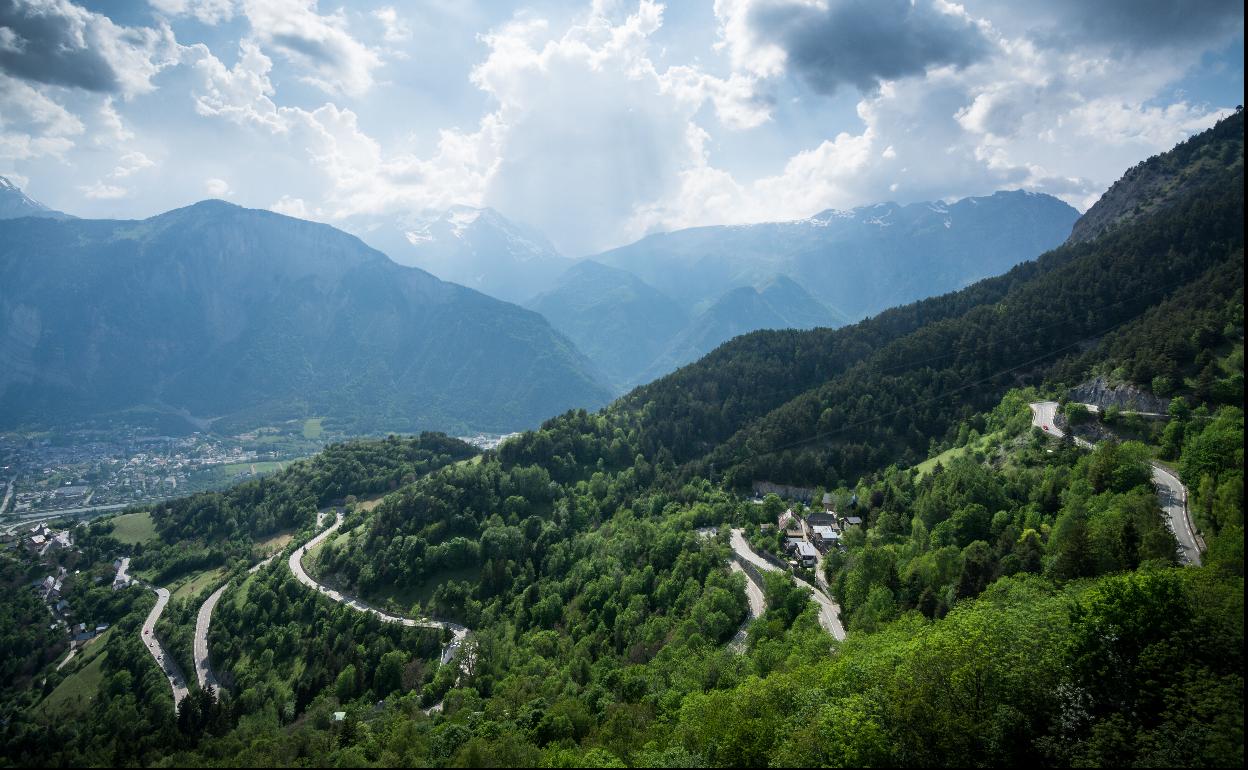 Recorrido de la ascensión a Alpe d'Huez, uno de los platos fuertes del Tour 2022.