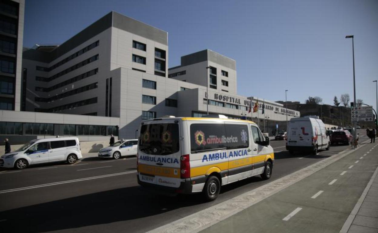 Imagen del nuevo hospital de Salamanca, donde han sido tratados los nuevos positivos por viruela del mono.