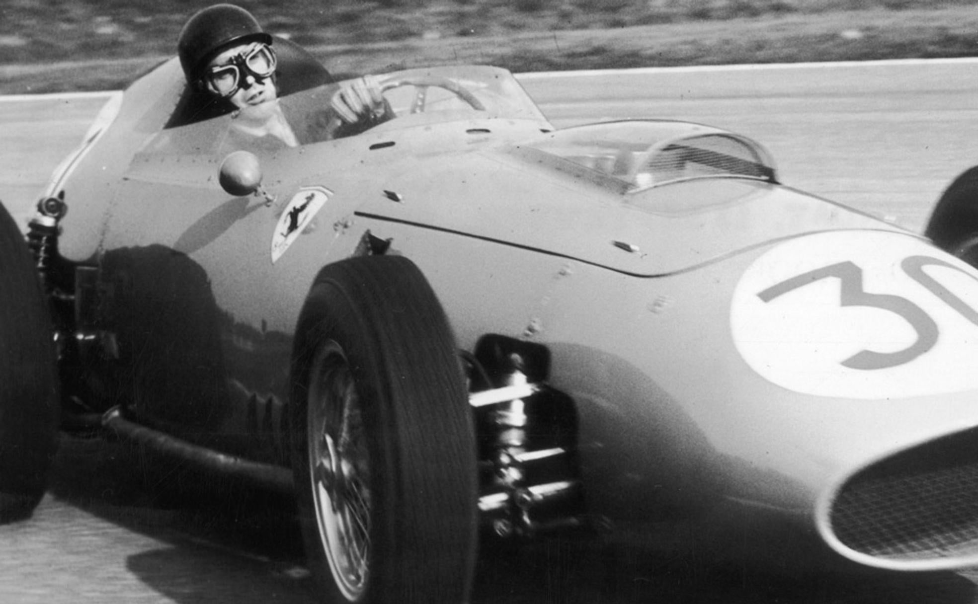 Con Ferrari, Broooks acarició el título de campeón en 1959.