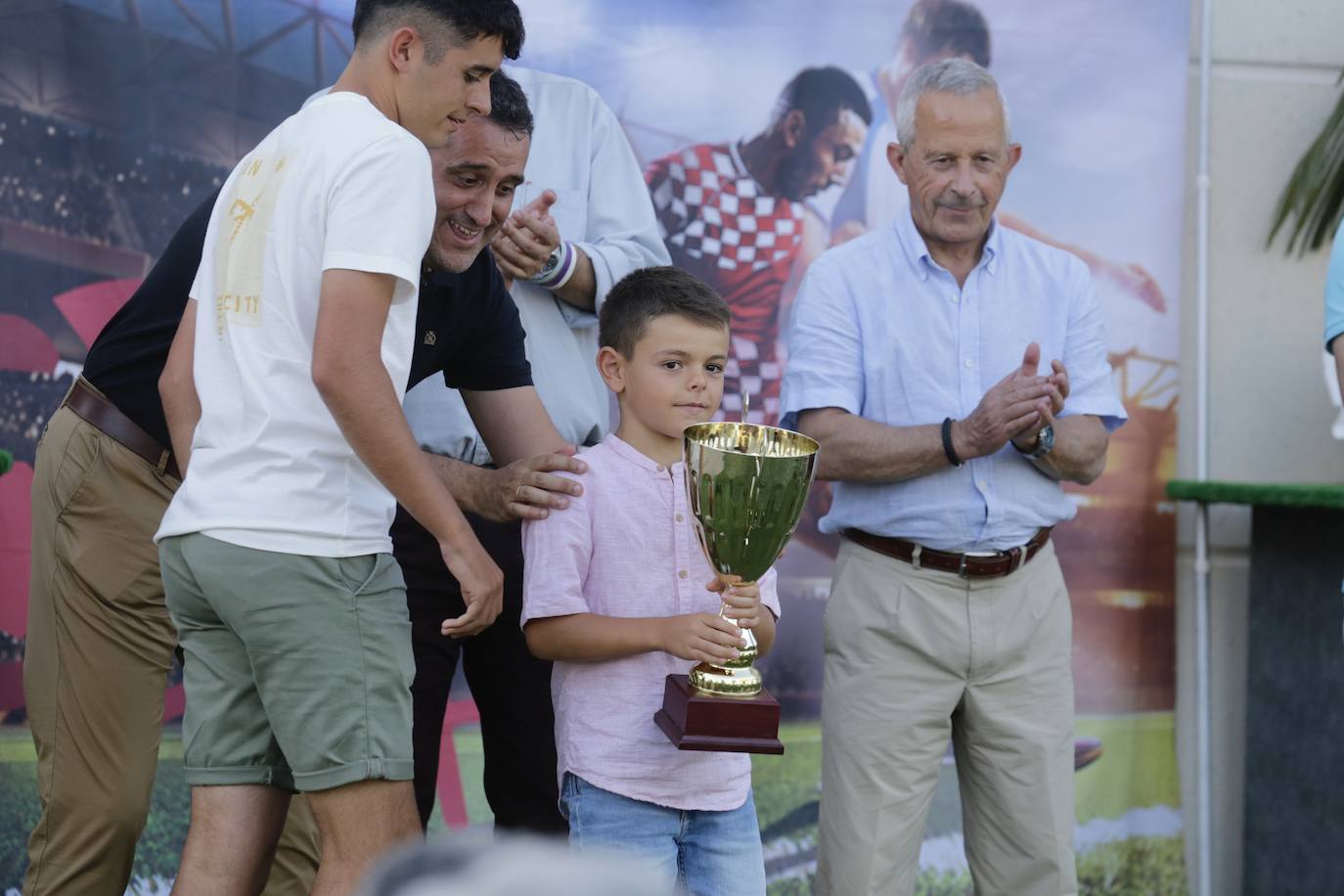 Fotos: Gala de entrega de los premios de la Delegación Provincial de Fútbol (3/5)