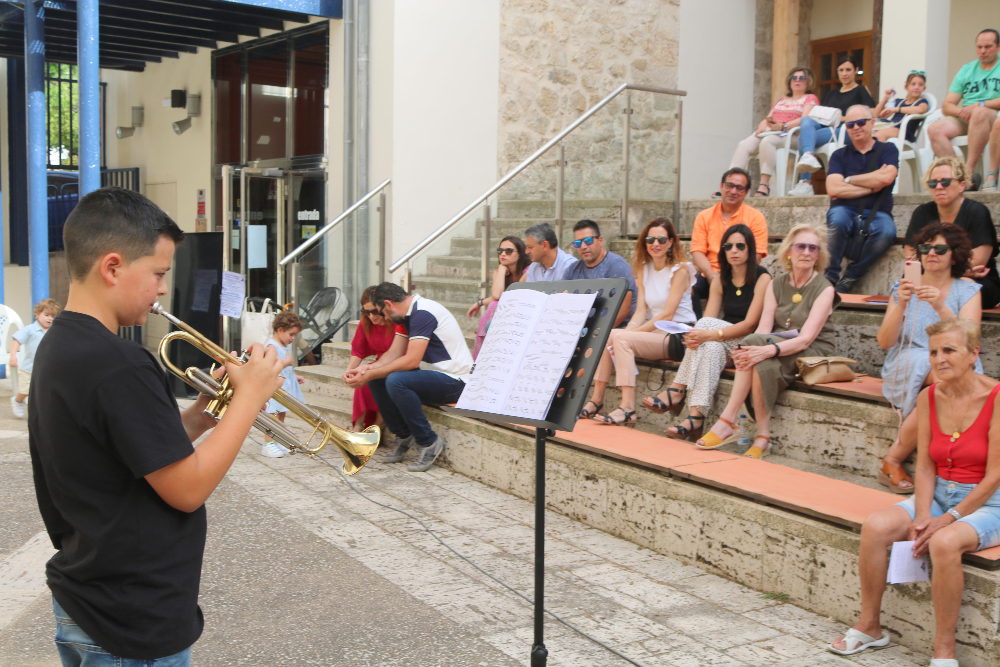 Velada Musical a cargo de los alumnos de la Escuela de la Asociación Cultural Juvenil Baltanasiega