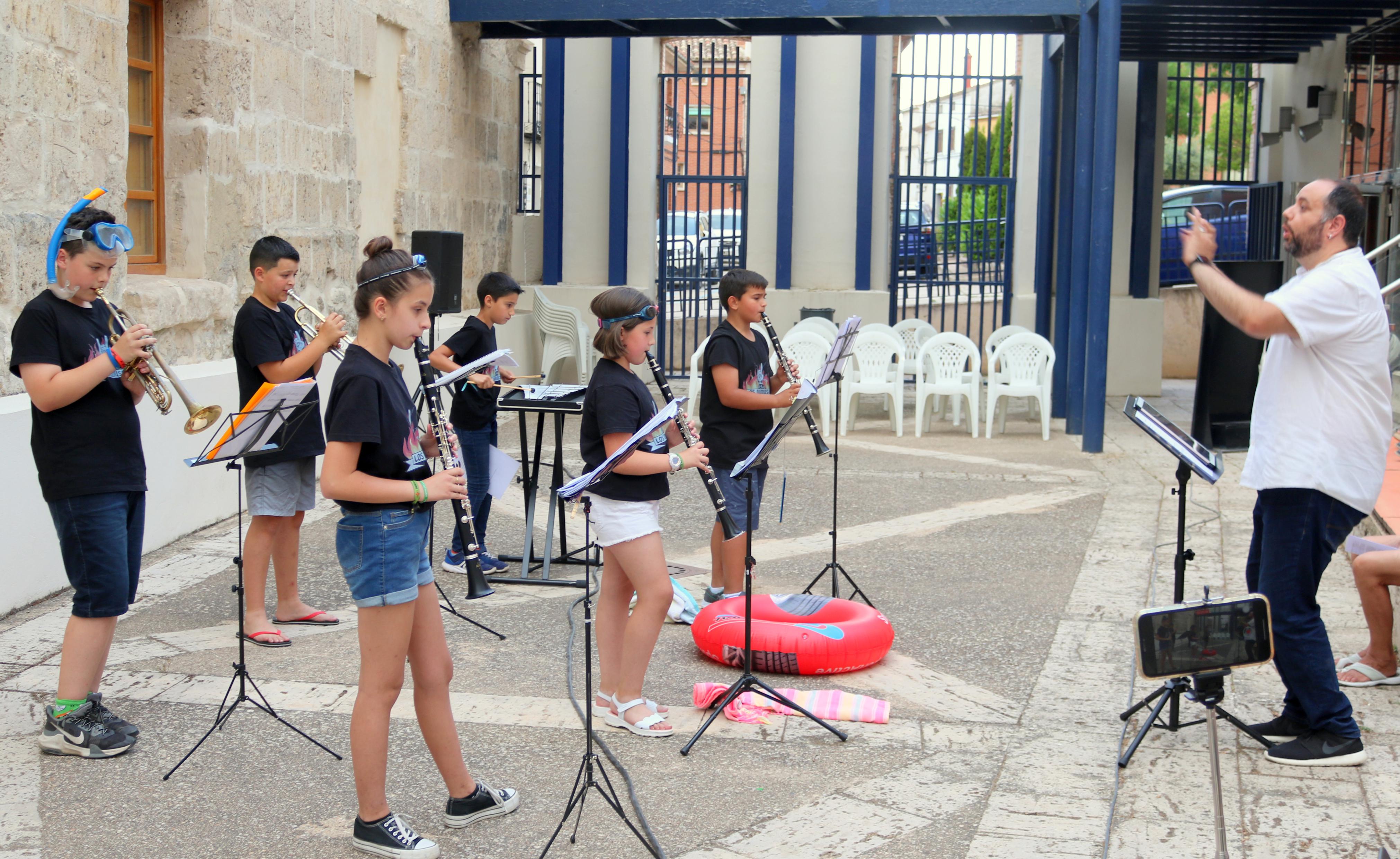 Velada Musical a cargo de los alumnos de la Escuela de la Asociación Cultural Juvenil Baltanasiega