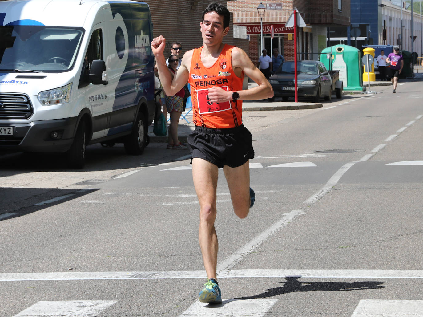 Fotos: Carrera popular de la Avenida de Madrid
