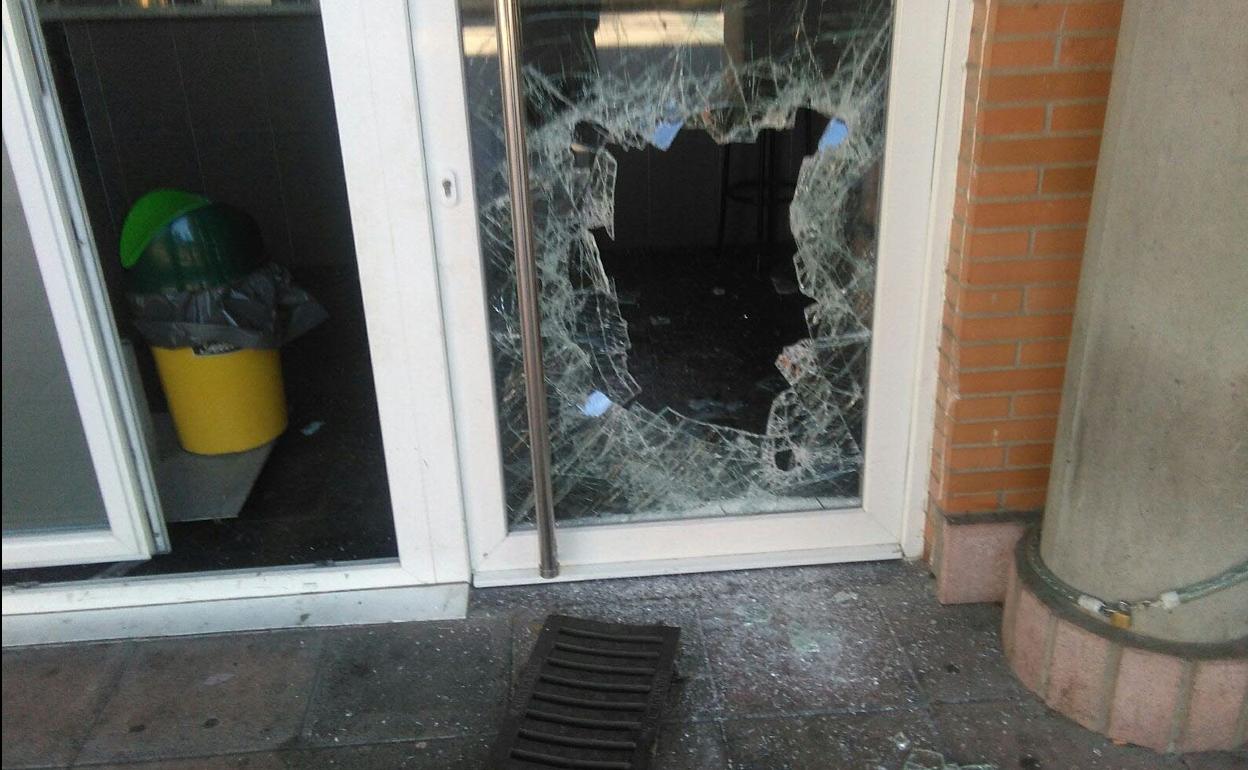 Imagen de un local de hostelería asaltado por los ladroens en Salamanca.