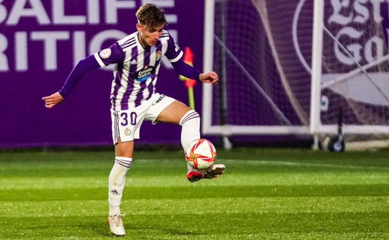 Chuki, internacional del Real Valladolid que hará la pretemporada con el priemr equipo. 