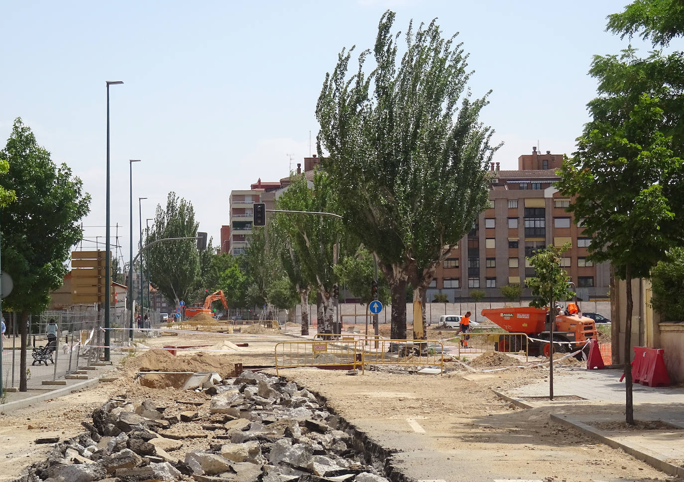 Fotos: El derribo de la tapia abre los terrenos al nuevo barrio de Valladolid