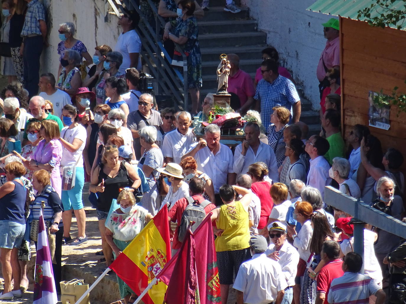 Fotos: XXIII procesión fluvial de la Virgen del Carmen en Valladolid