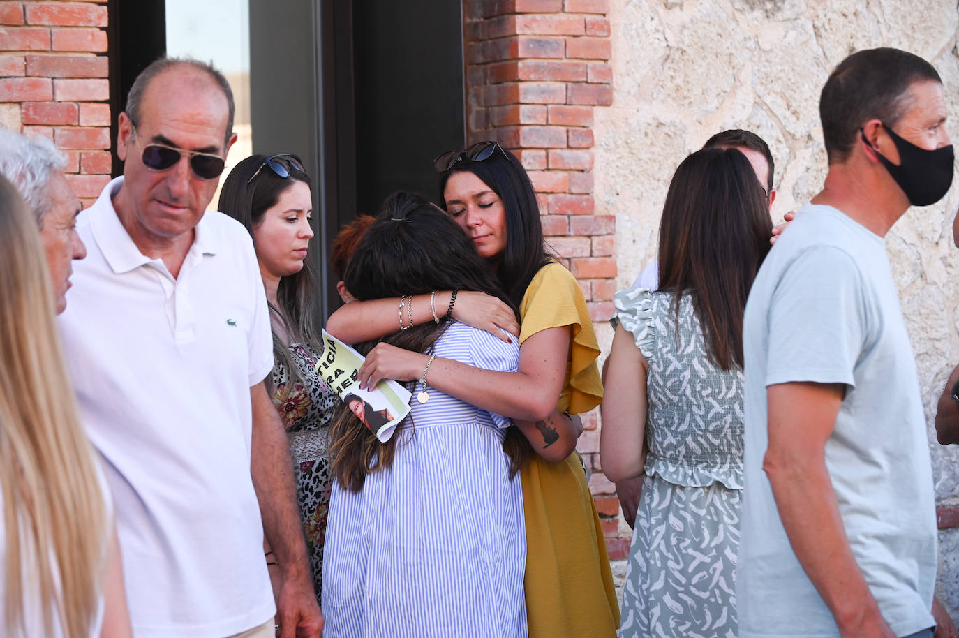 Fotos: Concentración en Traspinedo seis meses después de la muerte de Esther López