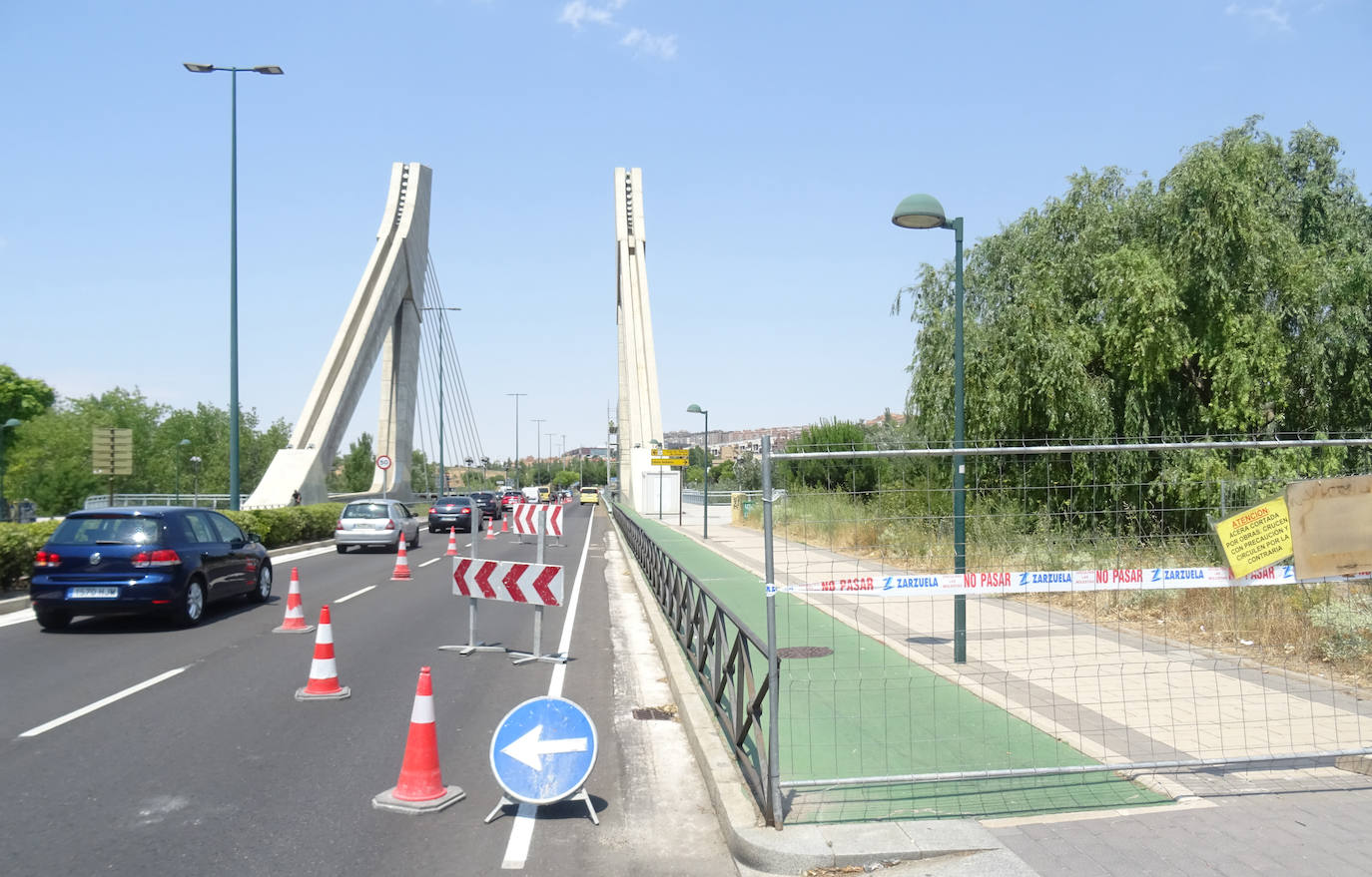 Fotos: Obras en las velas del puente de Hispanoamérica en Valladolid