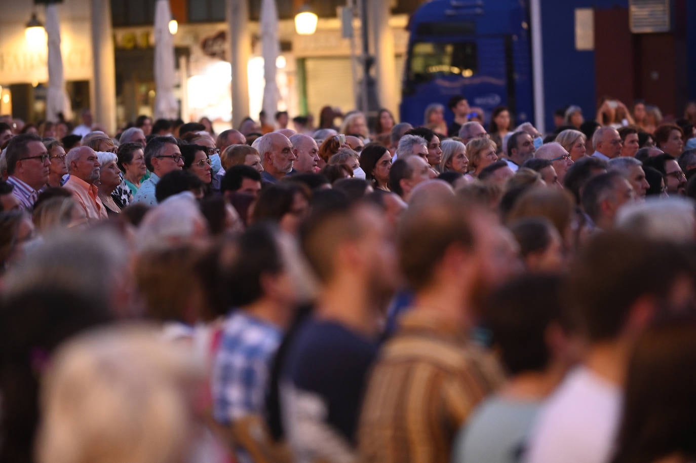 Concierto de la OSCyL, en la Plaza Mayor de Valladolid, este martes.