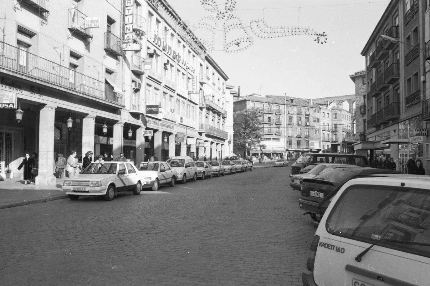 La parada de taxis del Azoguejo se trasladó provisionalmente a Fernández Ladreda.