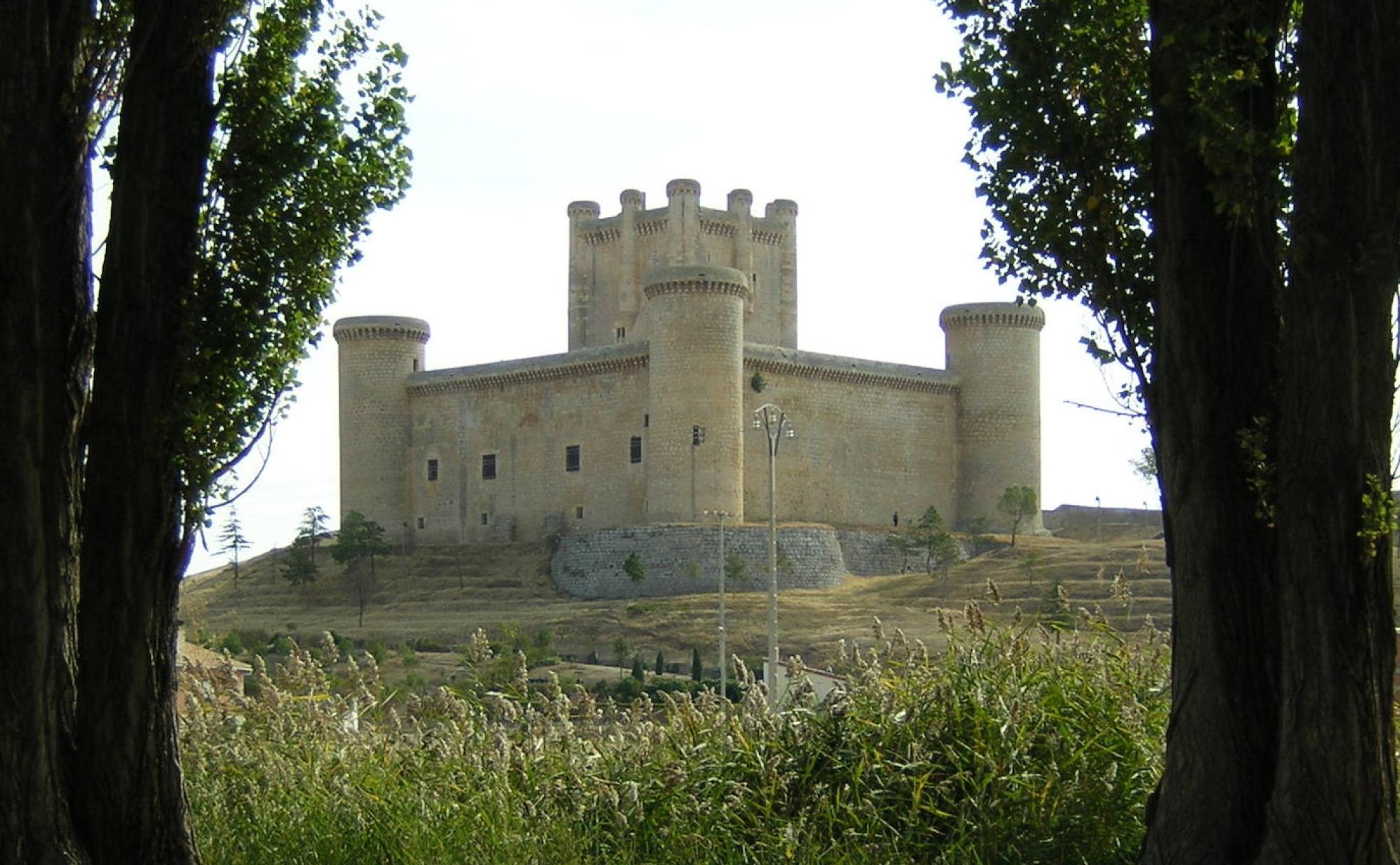 Torrelobatón: la villa comunera con alfoz de nueve aldeas