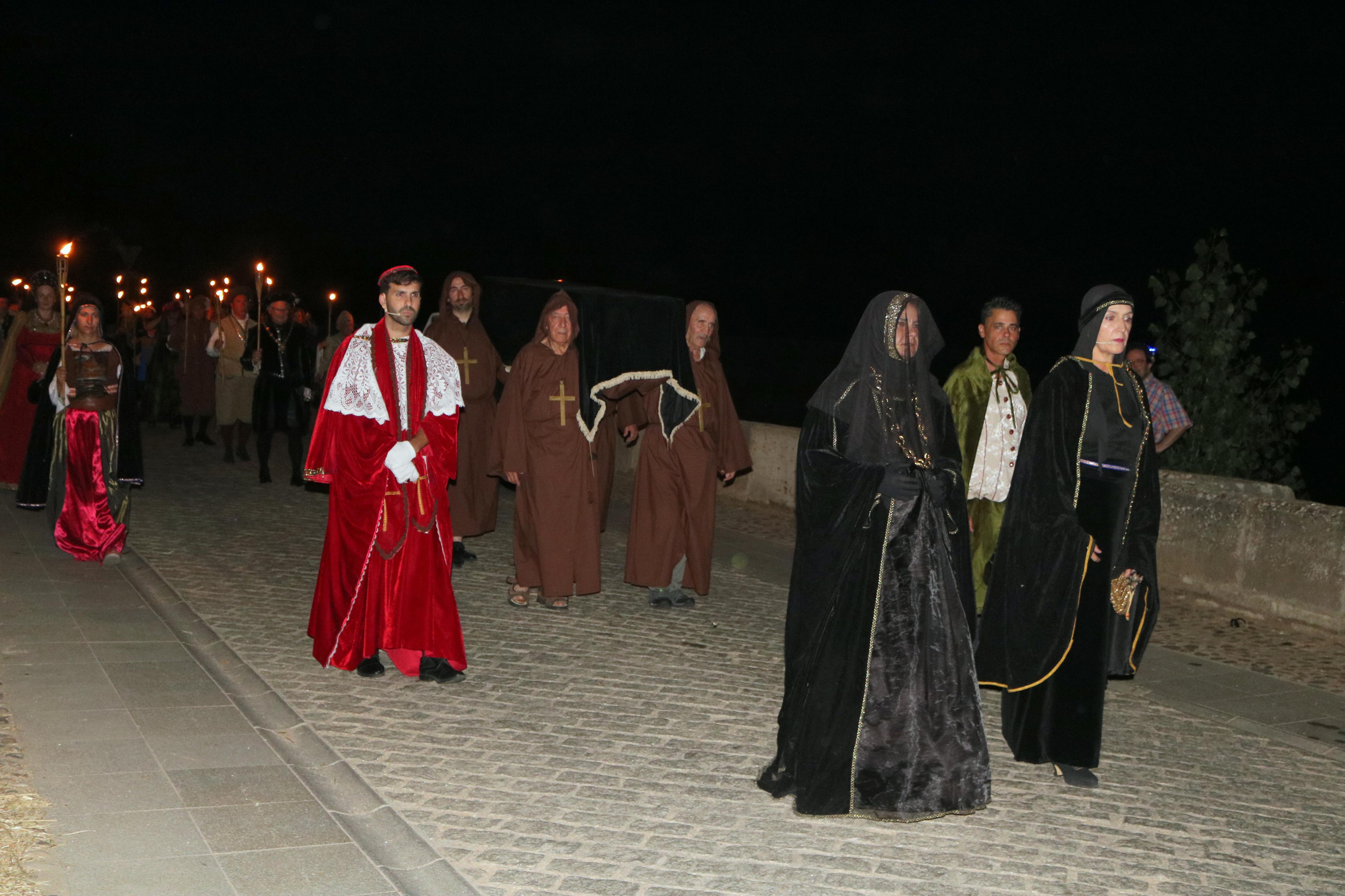 Torquemada recrea su historia con la representación del nacimiento de la infanta Catalina