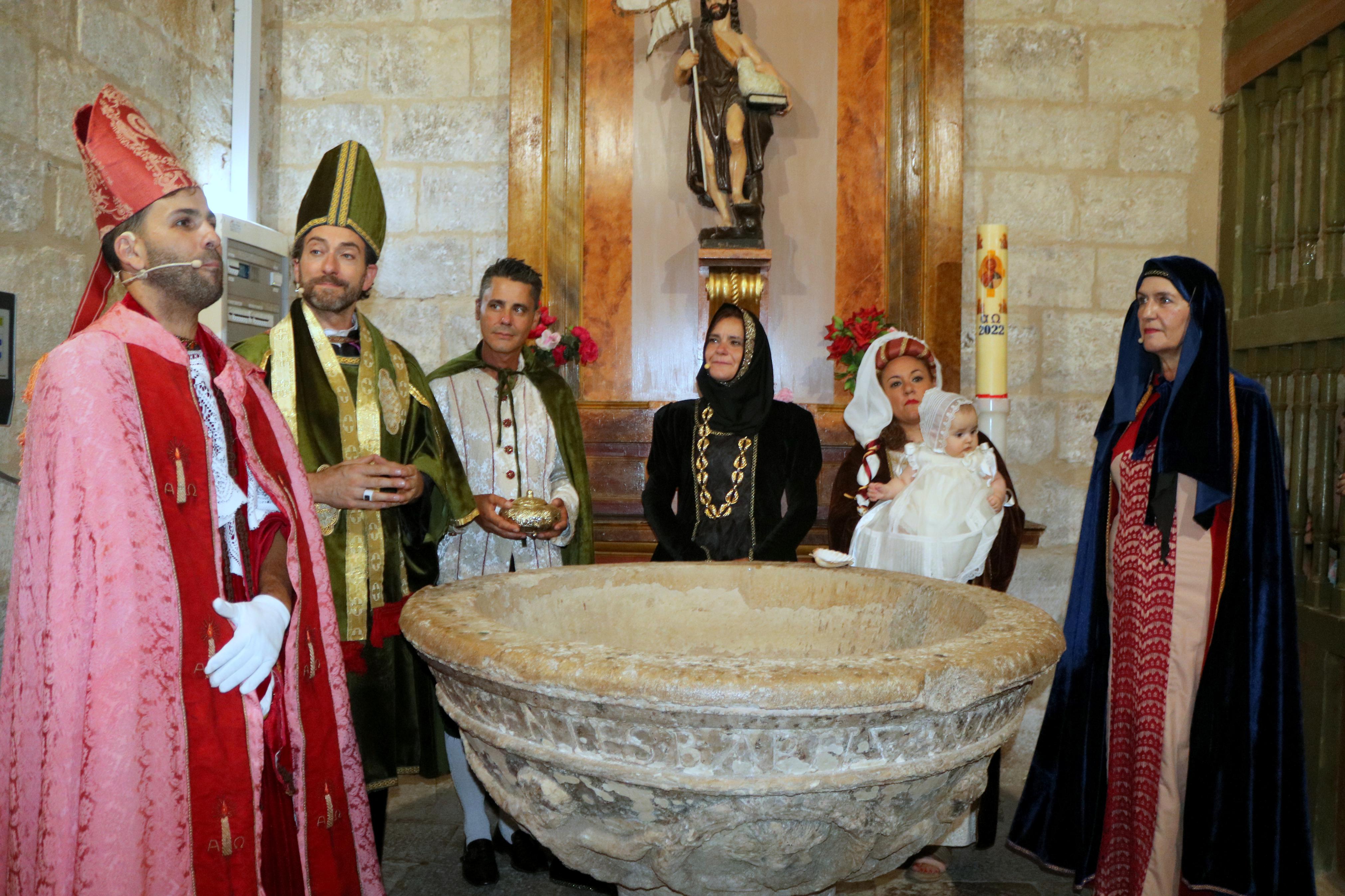 Torquemada recrea su historia con la representación del nacimiento de la infanta Catalina