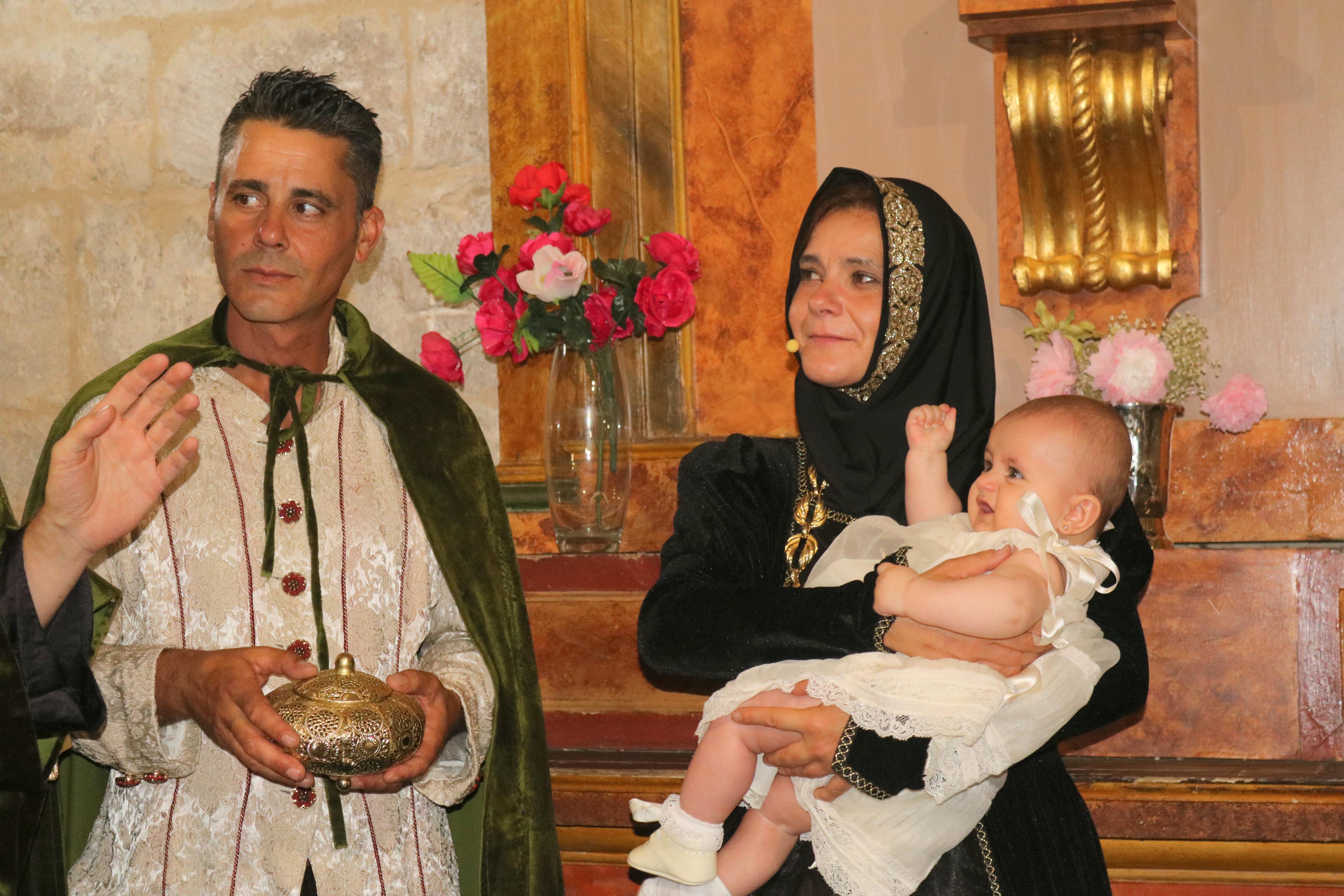 Torquemada recrea su historia con la representación del nacimiento de la infanta Catalina