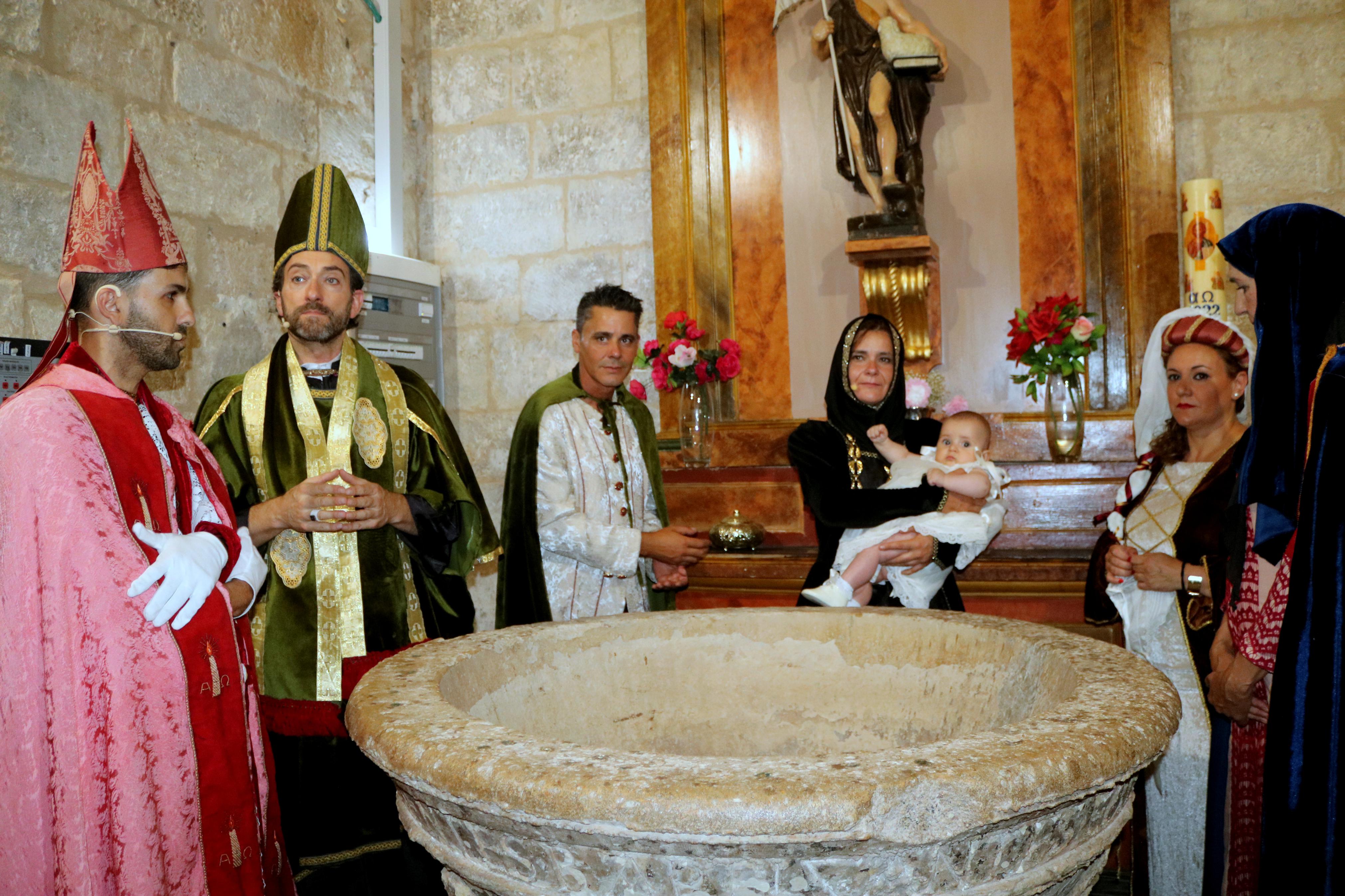 Torquemada recrea su historia con la representación del nacimiento de la infanta Catalina