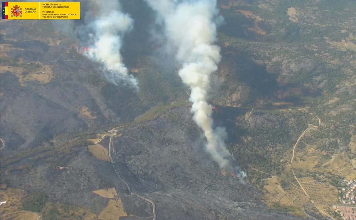 Imagen aérea del incendio de Cebreros. 