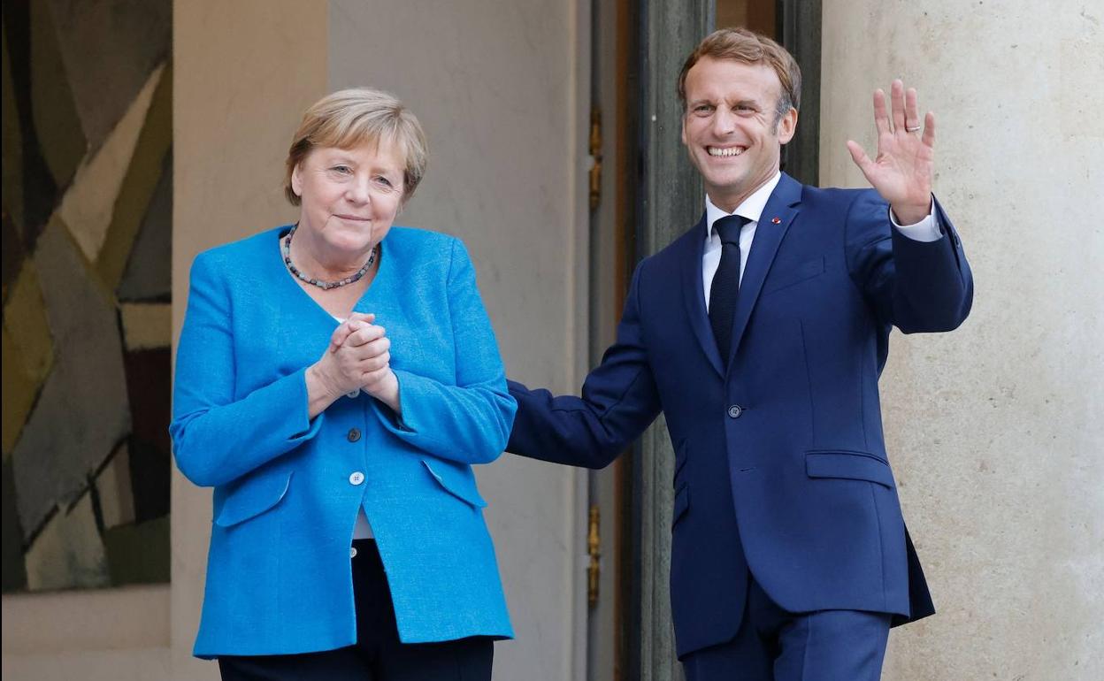 Angela Merkel y Emmanuel Macron, en una imagen de septiembre de 2021. 