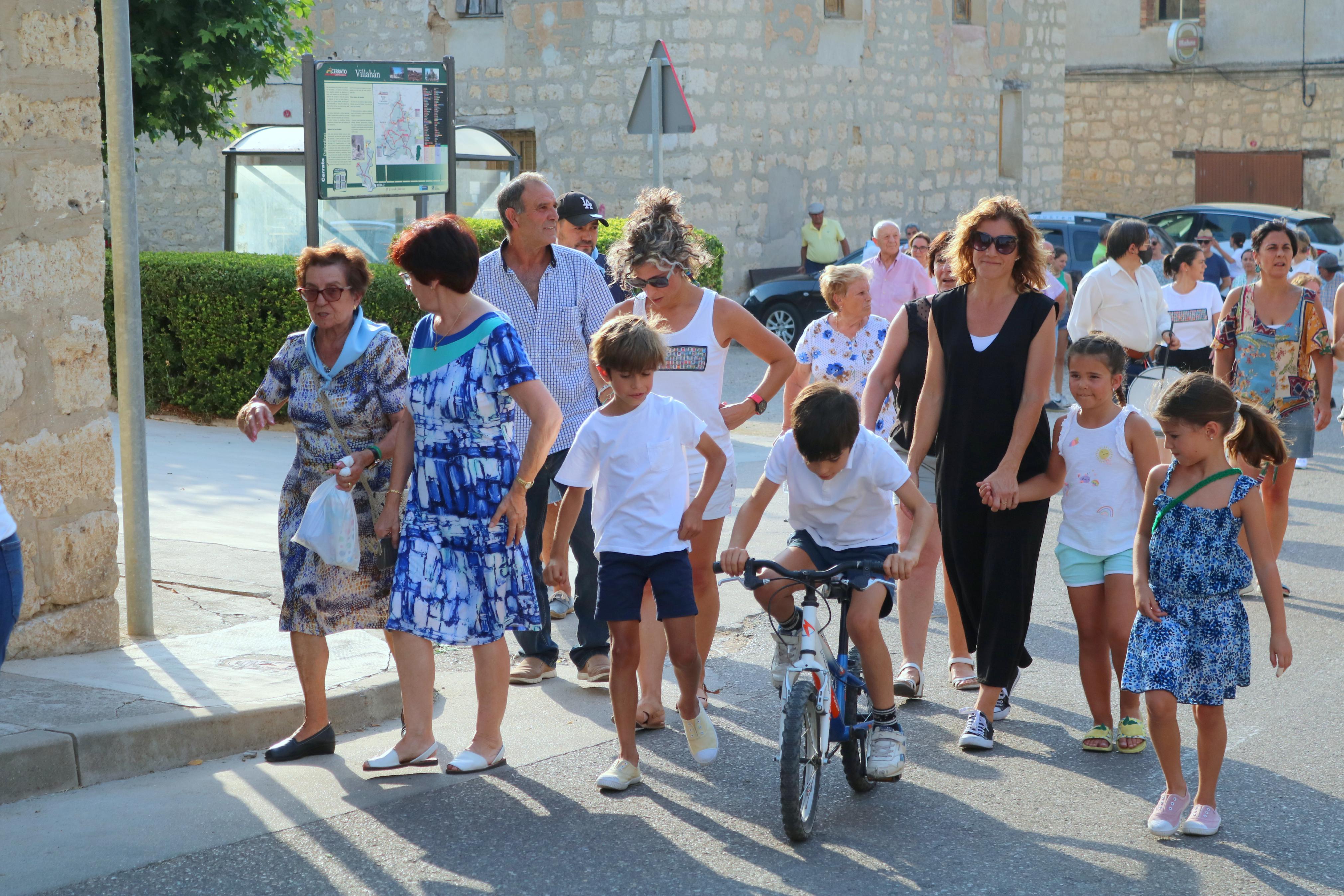 Las danzas son una de las señas de identidad de las fiestas de Villahán