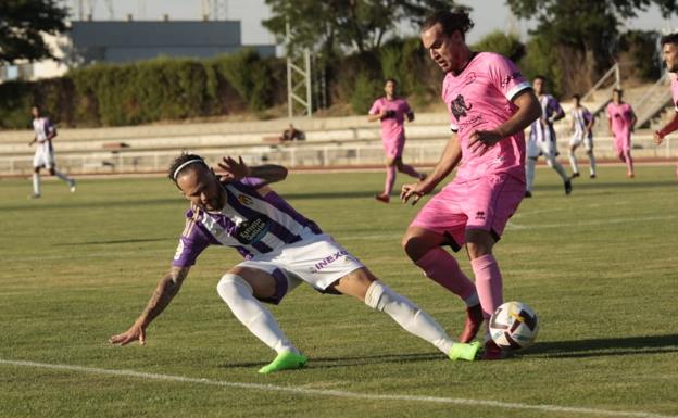 Instante en el que se lesiona Iván Sánchez en Salamanca.