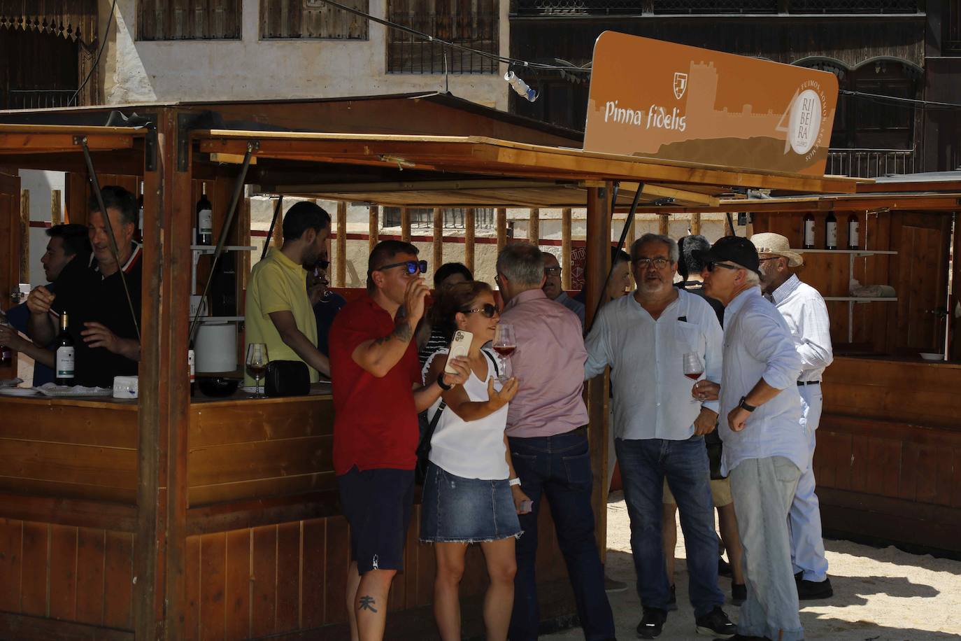 Fotos: Celebración de los 40 años de Ribera del Duero en Peñafiel