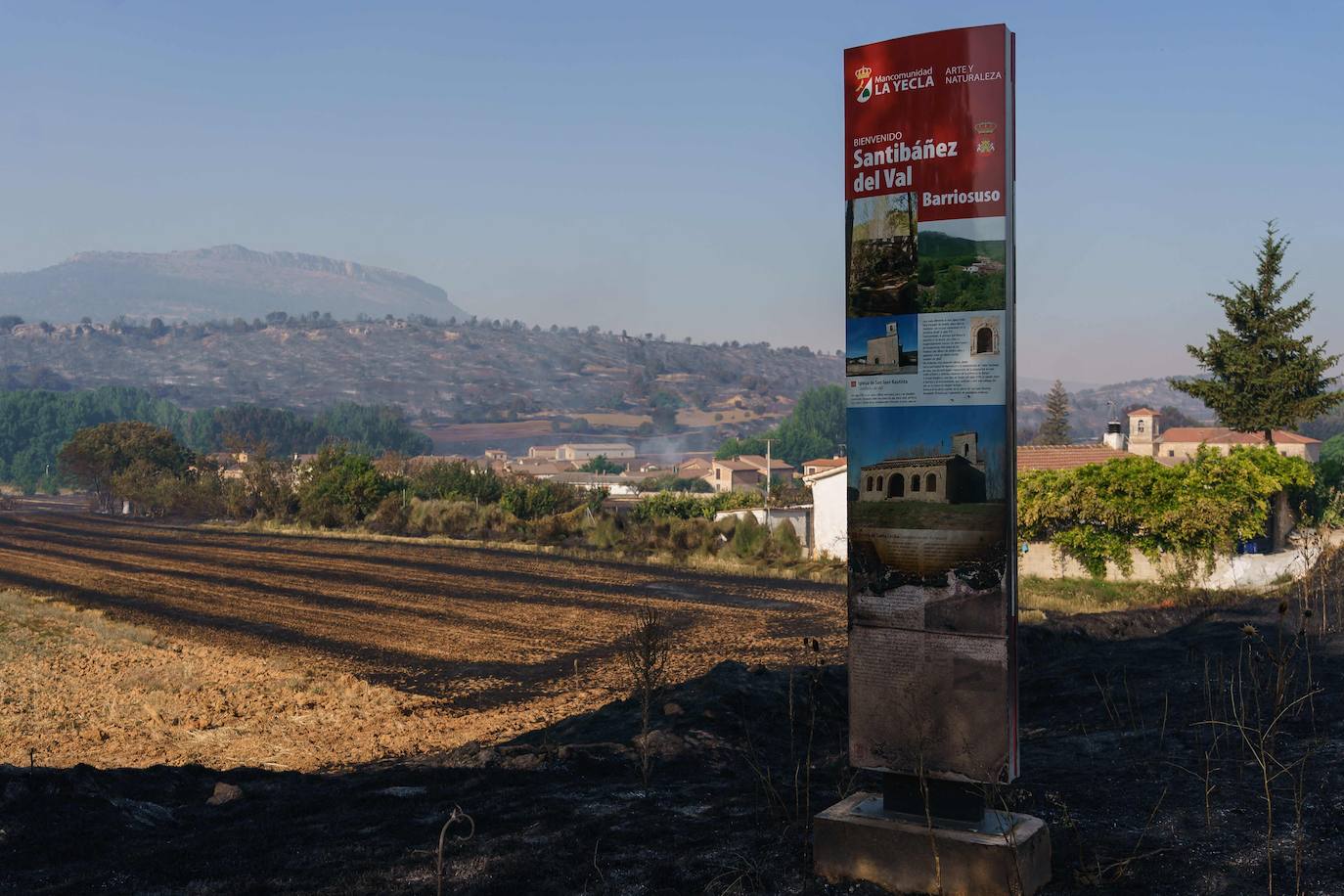 Fotos: Fuego en la comarca del Arlanza (Burgos)