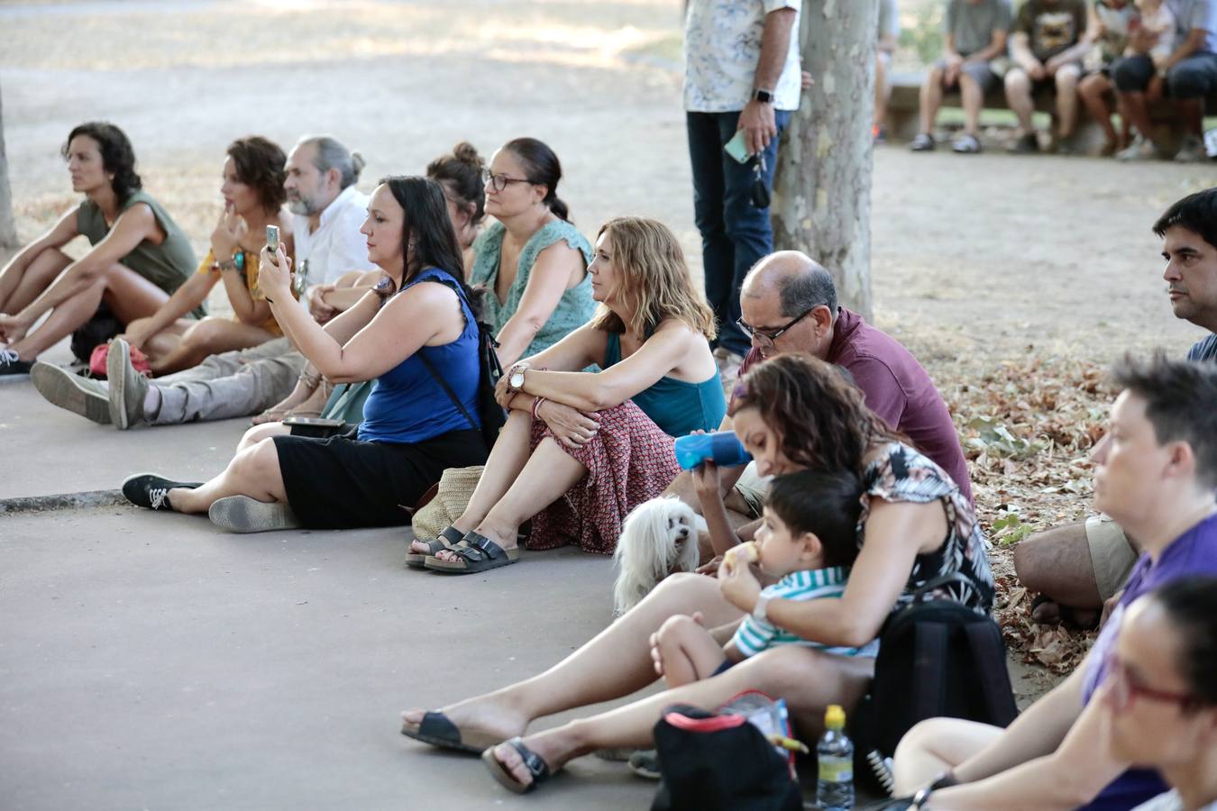 Fotos: Danza y música junto al Pisuerga