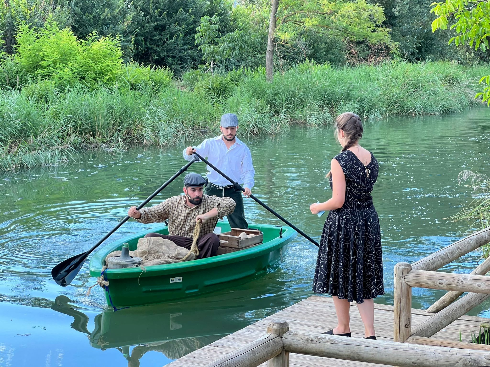 El Canal de Castilla fue el marco para la ruta teatralizada celebrada en Villamuriel de Cerrato