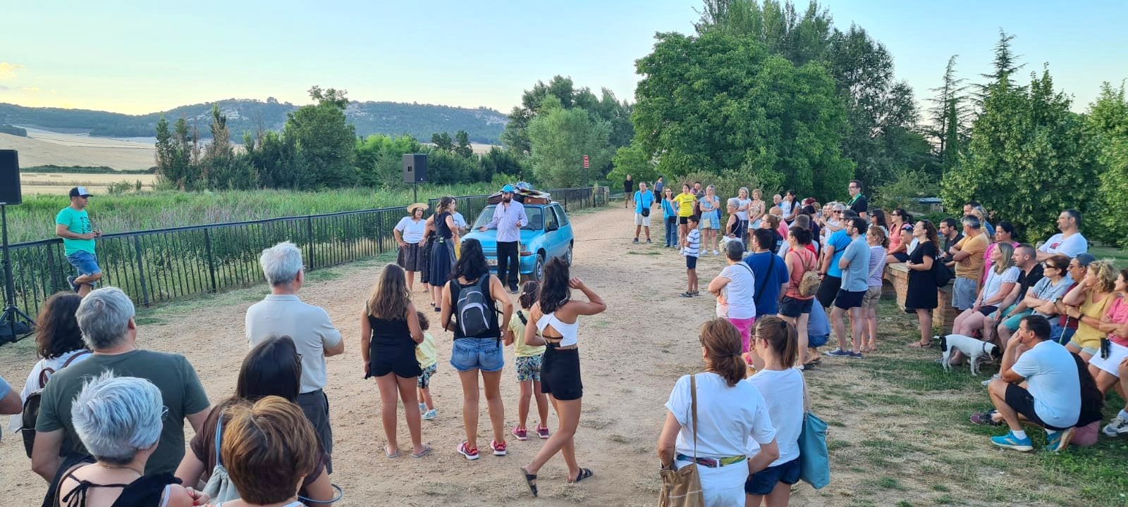 El Canal de Castilla fue el marco para la ruta teatralizada celebrada en Villamuriel de Cerrato