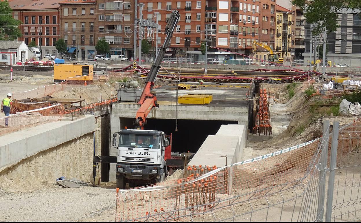 Obras de integración ferroviaria en el acceso a las Delicias. 