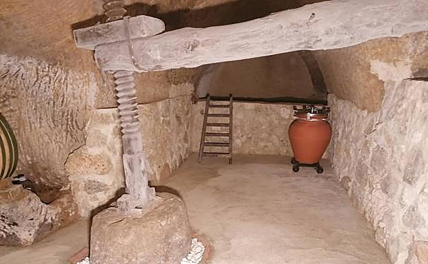 Bodega subterránea en Santillana de Campos, donde