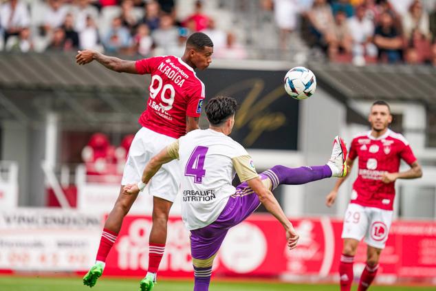 Fotos: Imágenes del empate sin goles entre el Brest y el Real Valladolid