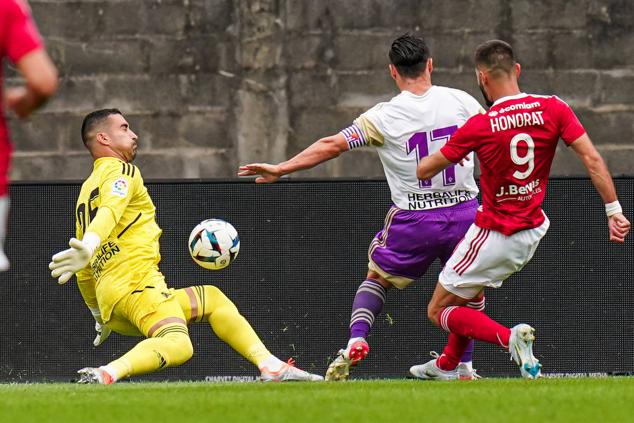 Fotos: Imágenes del empate sin goles entre el Brest y el Real Valladolid