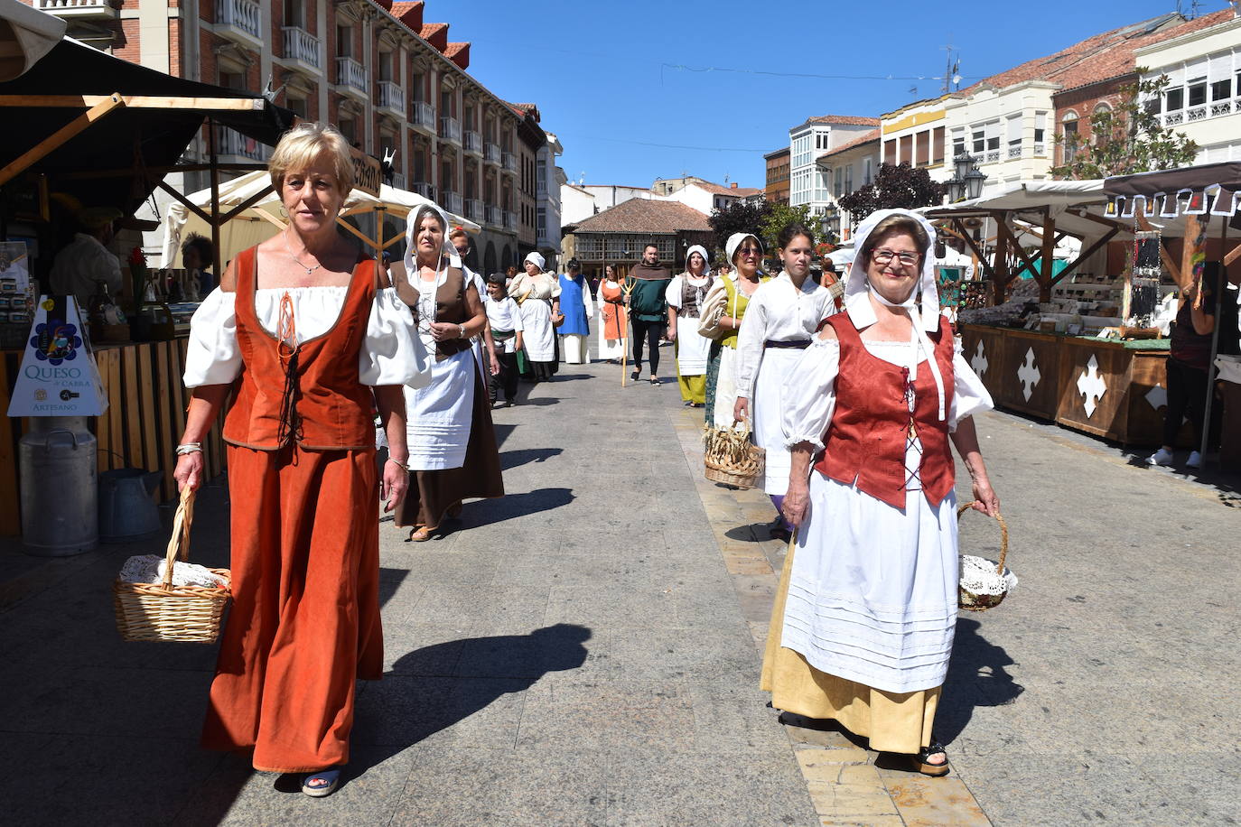 El 29 de julio de 1522 el monarca visitó la villa norteña y fue recibido por el Marqués de Aguilar y su esposa. 