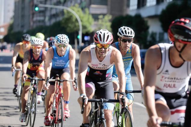 Fotos: La vigésima cuarta edición del Triatlón Ciudad de Valladolid