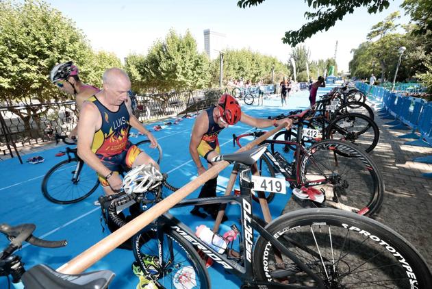 Fotos: Vigésima cuarta edición del Triatlón Ciudad de Valladolid