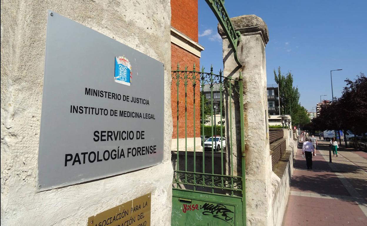 Instituto de Medicina Legal de Valladolid, donde se ha practicado la autopsia de la víctima. 