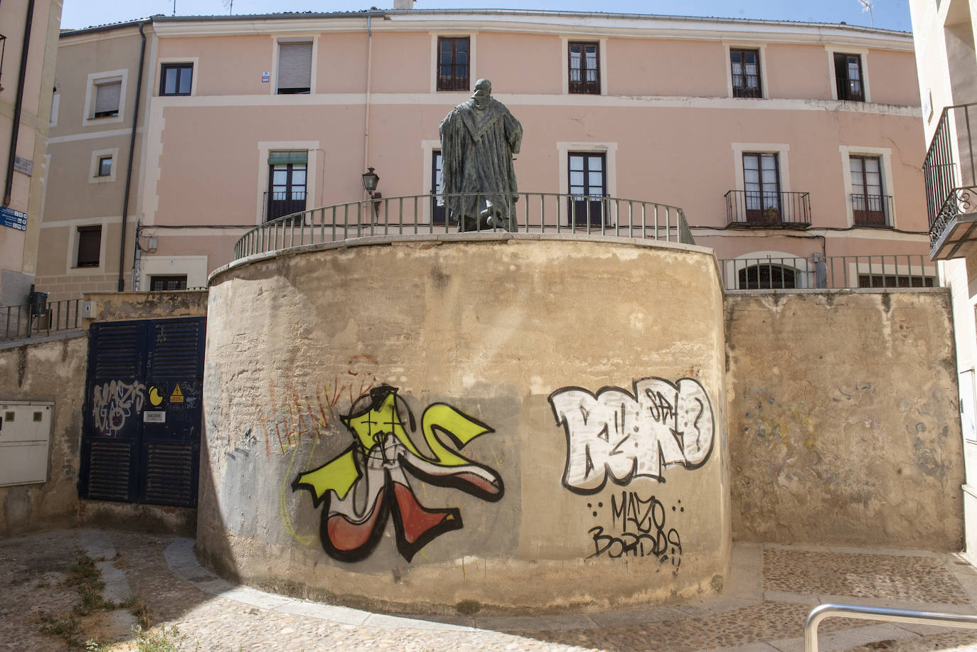 Pintadas en el centro de Segovia.