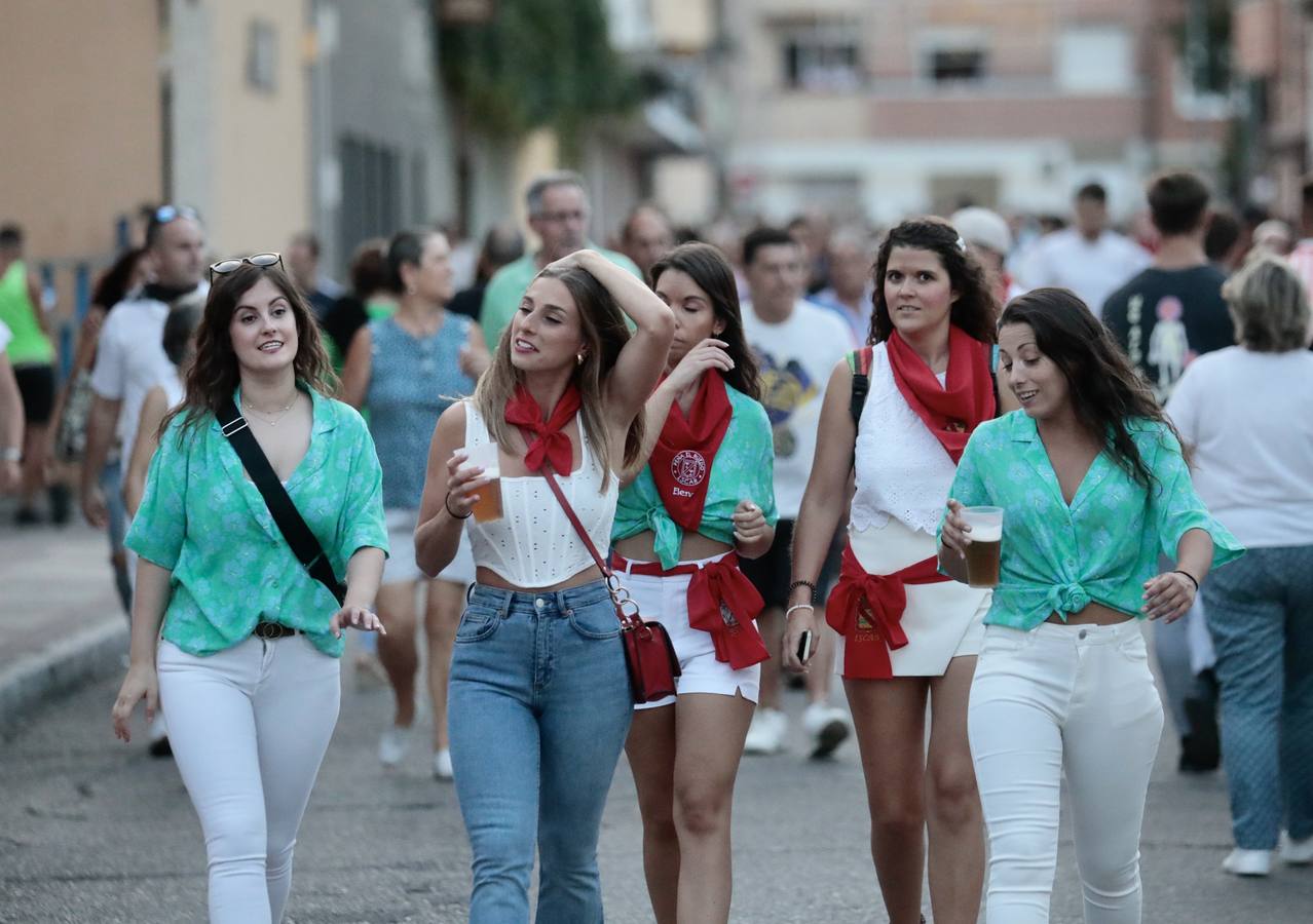 Fotos: Primer encierro de las fiestas de Íscar