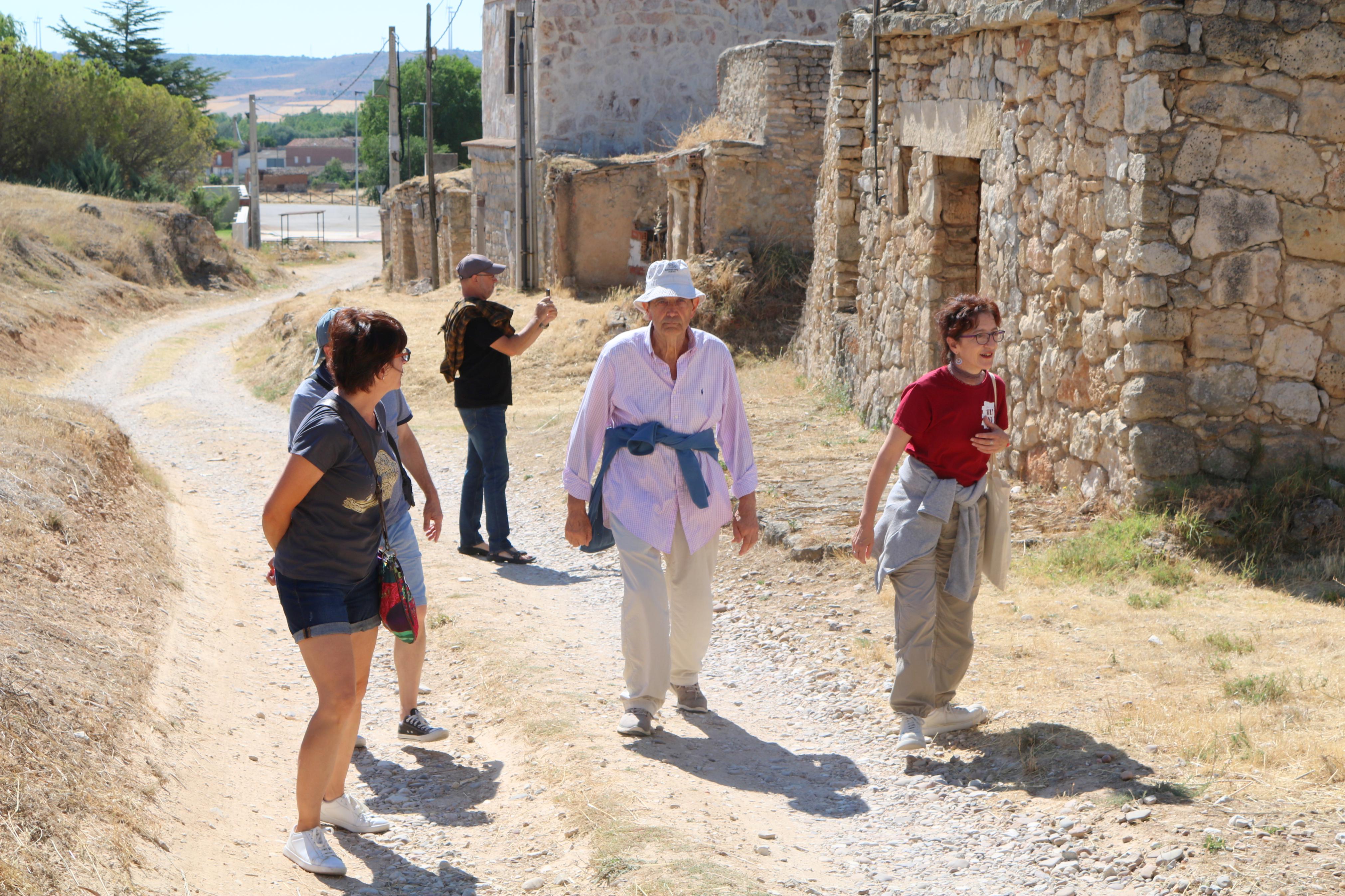 El Barrio de Bodegas de Torquemada es un reclamo turístico en la localidad
