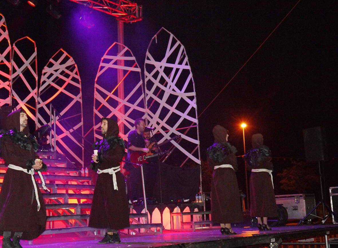 Fotos: Carbajosa cierra con éxito su Verano Cultural