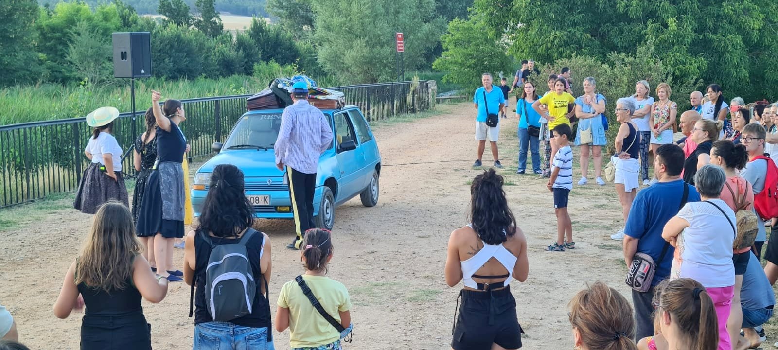 El Canal de Castilla fue el margo elegido para la ruta teatralizada en Villamuriel de Cerrato