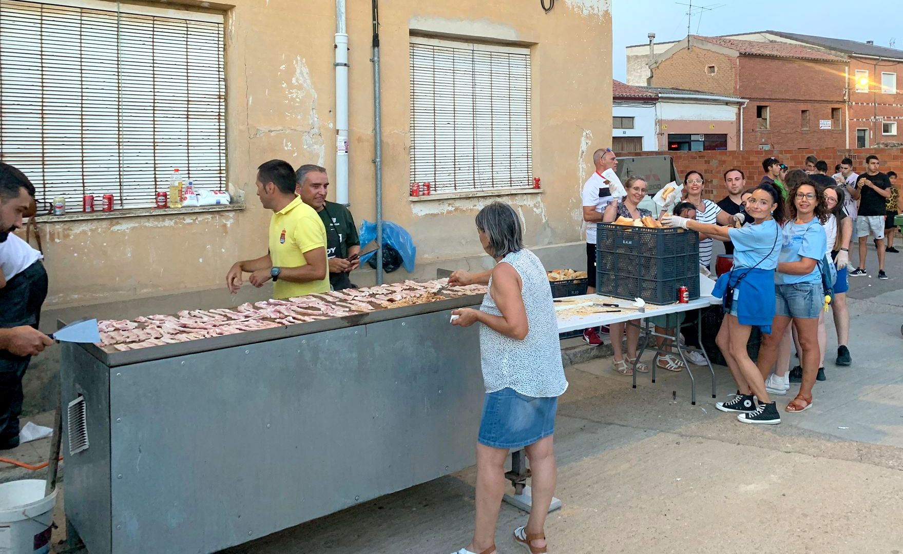 Las fiestas en honor a San Mamés han congregado a numerosos vecinos y visitantes