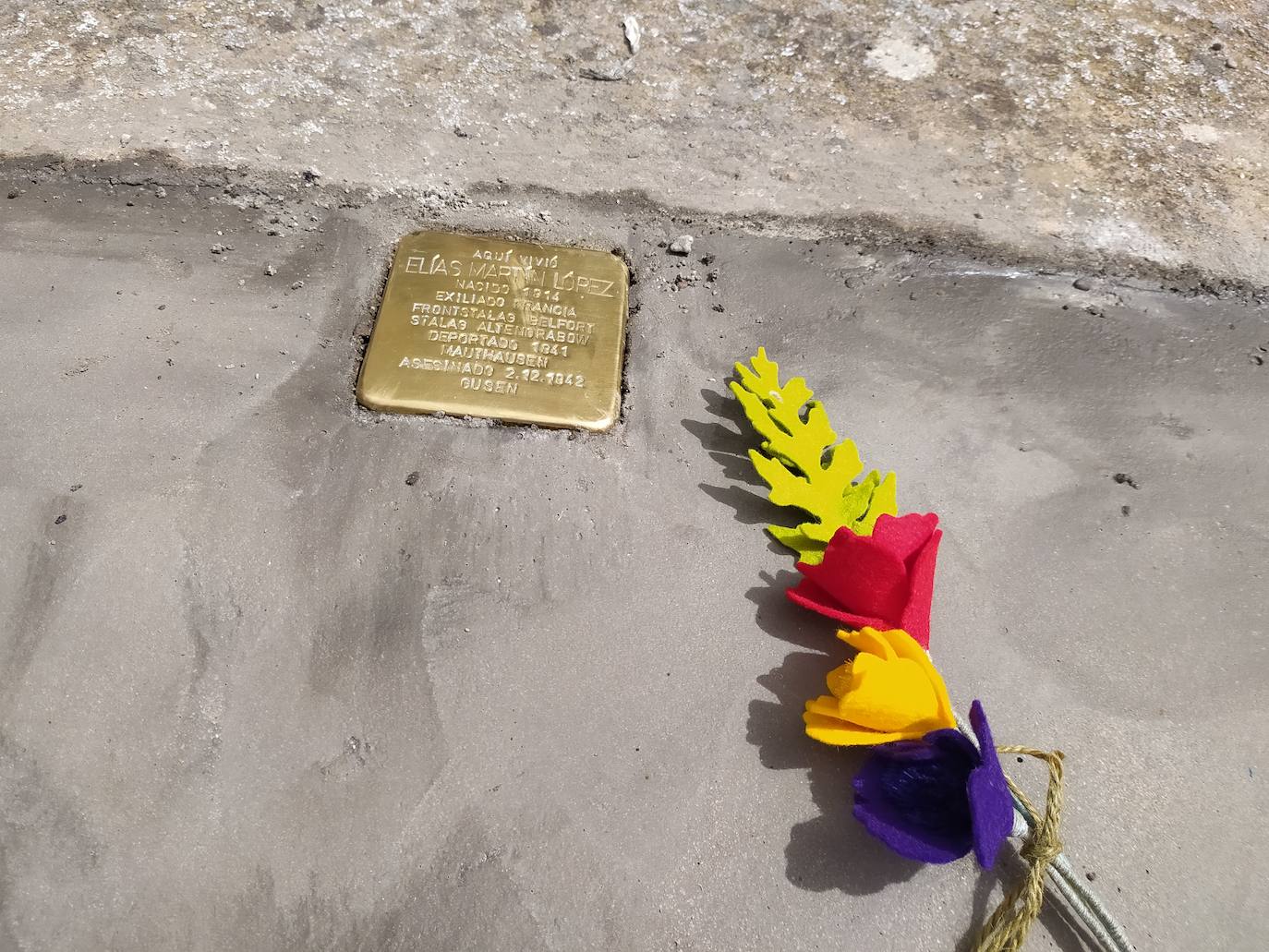 Fotos: El homenaje de Palazuelo de Vedija al vecino que murió en un campo de concentración nazi