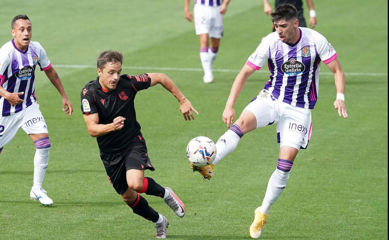 Una acción del Real Valladolid-Real Sociedad, último estreno en Primera. 